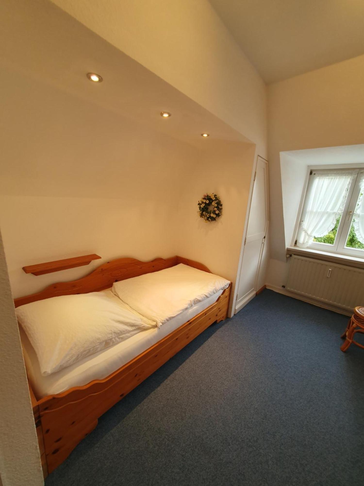 Landhaus Saaleck Naumburg  Bilik gambar